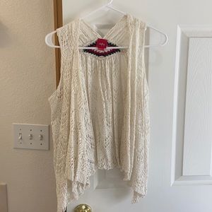 Vest cardigan with Aztec design